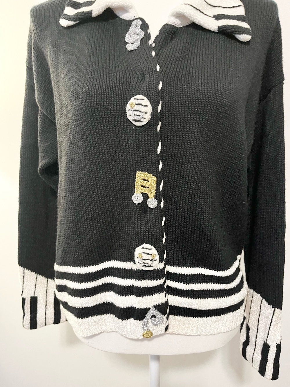 Gantos Vintage Musical Piano Themed Knit Sweater Cardigan Jacket. Size Medium - Picture 4 of 7